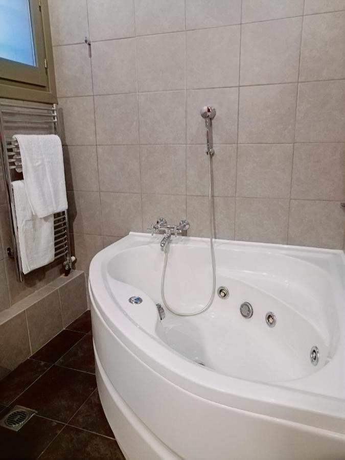 Hisun 4 Seasons Seaside Luxurious Maisonette Kato Gatzea Bagian luar foto